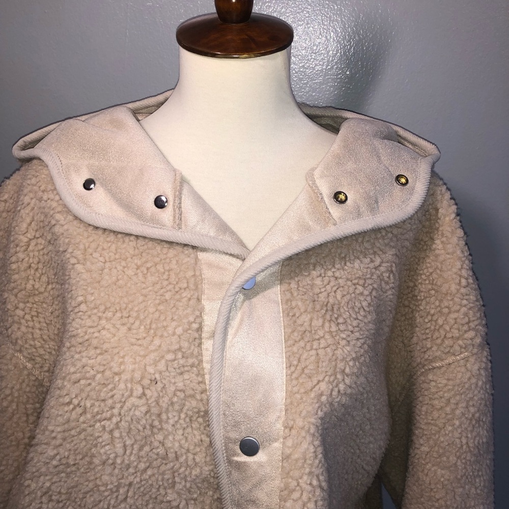 Hooded Teddy Jacket - Picture 2 of 8
